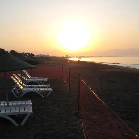 Simsek 3* Finike