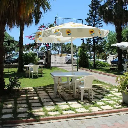 Simsek Otel 3*
