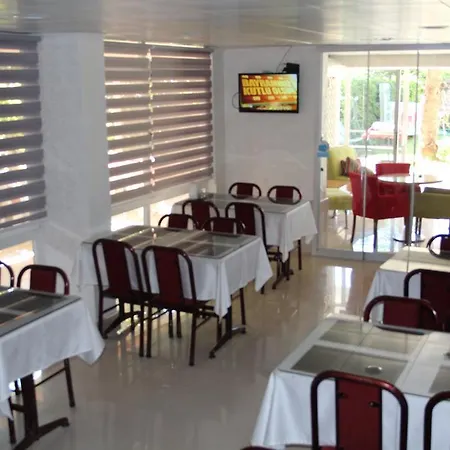 Otel Simsek Finike