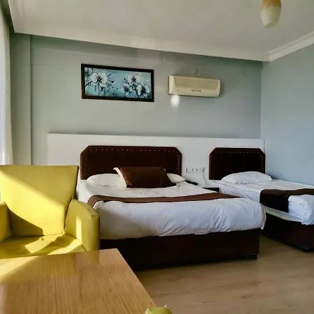 Otel Simsek Finike