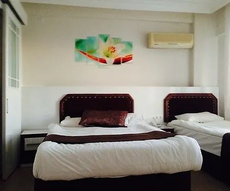 Simsek Otel