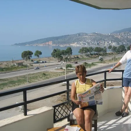Simsek Otel 3*